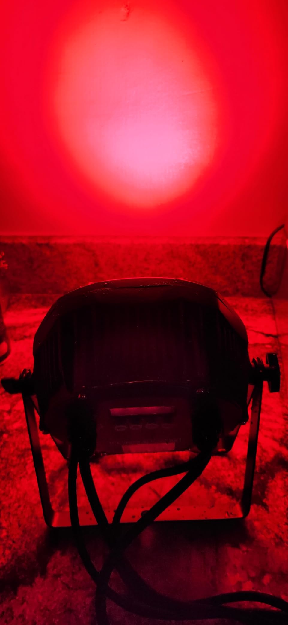 Outdoor Stage Lights Waterproof DMX DJ Par Can Light 14LED RGBW Strobe Wash Uplighting for Theater, Event, Halloween, Church, Wedding Party, Stage, Performance, Studio, Auditorium customer photo 1