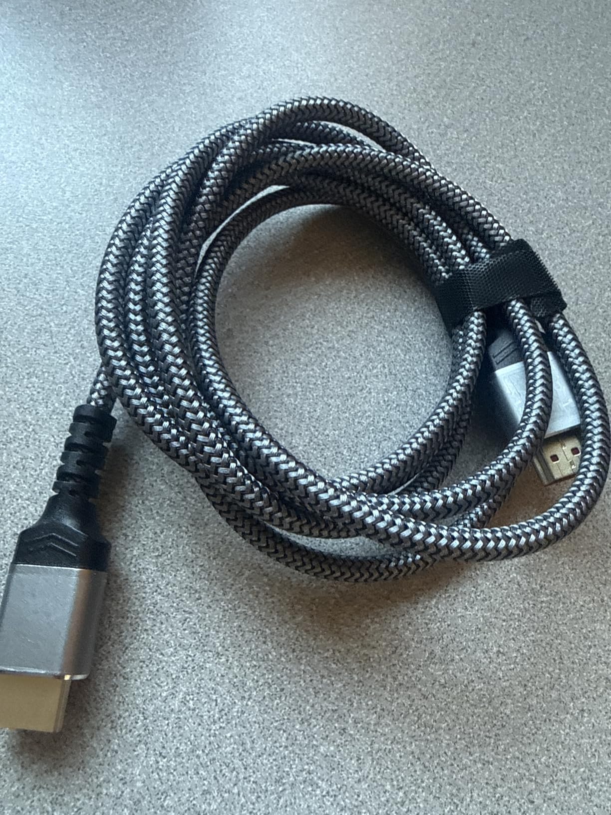 Highwings 8K@60 HDMI Cable 8FT/2.5M, 48Gbps 2.1 High Speed HDMI Braided Nylon 4K120 144Hz RTX 3090 eARC HDR10 4:4:4 HDCP 2.2&2.3 Compatible for PS5, PS4, UHD TV and PC customer photo 1