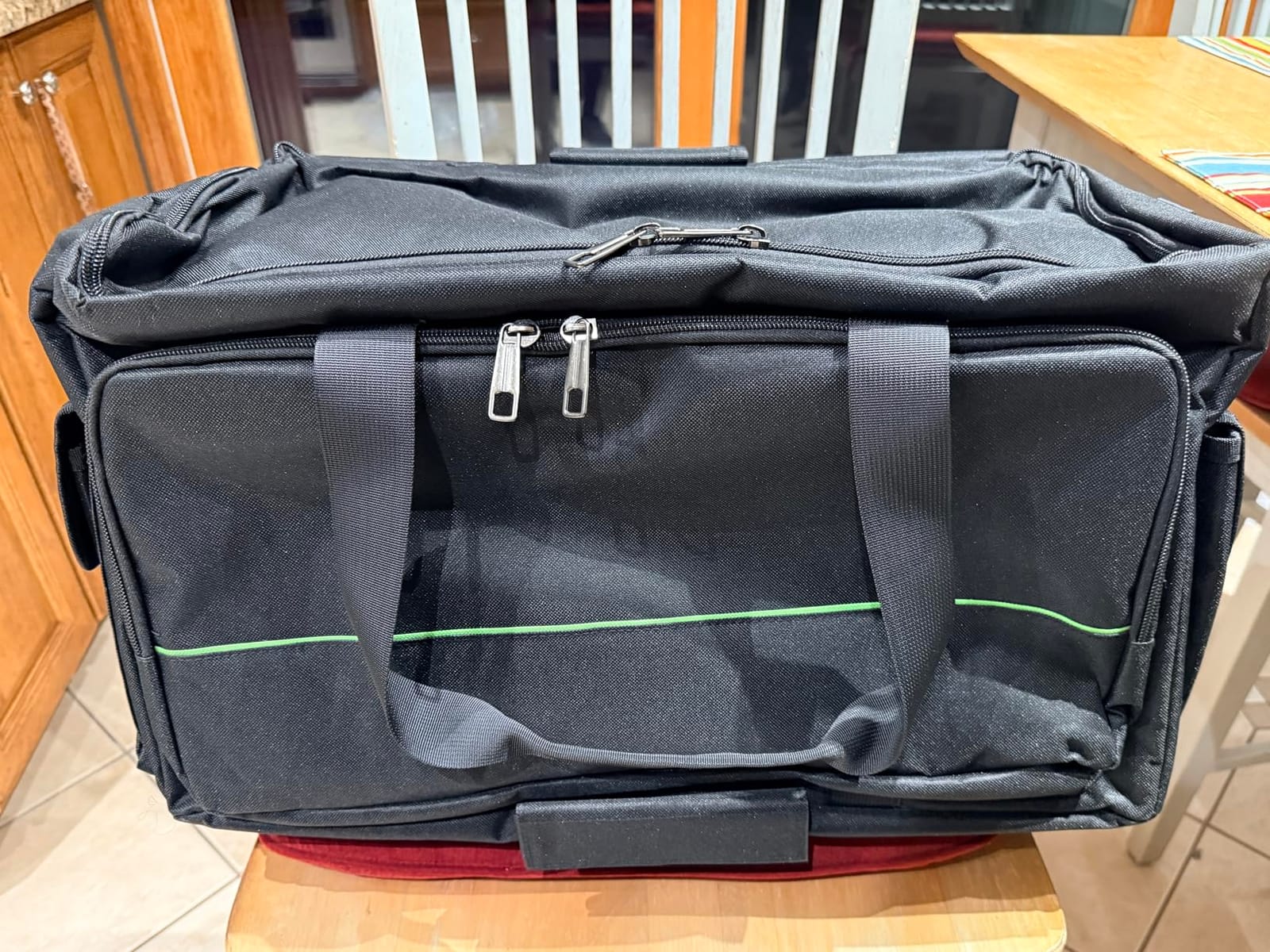 Large Rolling DJ Cable Bag, Green Padded Gig Bag with Detachable Trolley & Divider, 600D Oxford Music Gear Case with Multi Pockets for 15.6