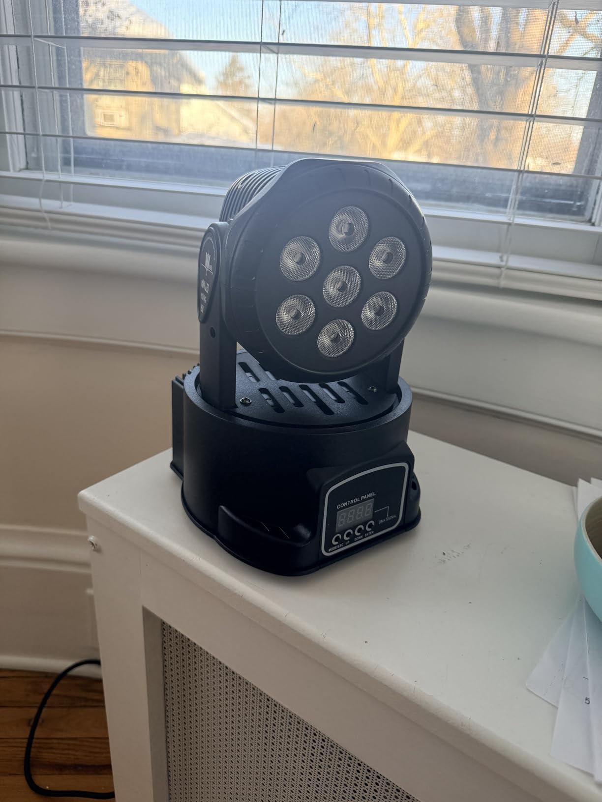 MINGJIE Moving Head Wash Light, 7x10W LED DMX DJ Stage Light | 12 Colors, Sound Activated, 540 deg Pan & 180 deg Tilt, Wash Effect Lighting for Weddings, Clubs, Concerts, Bars and Events customer photo 1