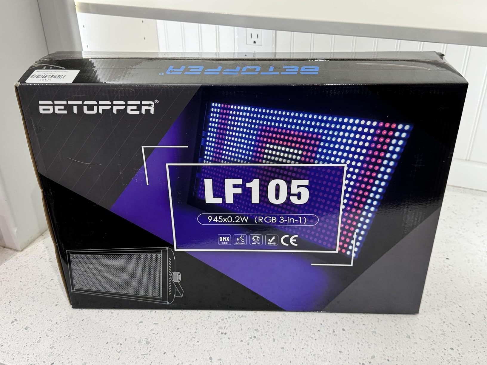 BETOPPER LF105 LED Stage Strobe Light, 945 x 0.5W Matrix RGB DJ Strobe Light Bar with DMX512, 8/9/15CH, Sound Activated, Wash Uplight Dual-Zone Effects for DJ, Club, Party & Wedding customer photo 2