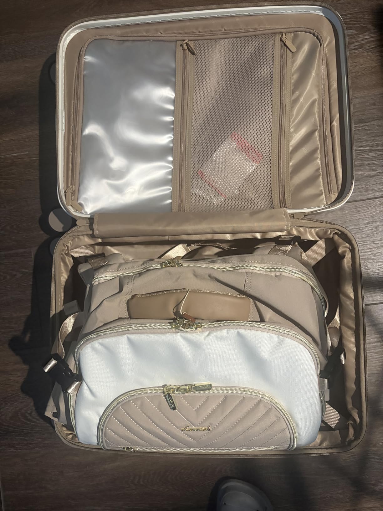 LOVEVOOK Carry On Luggage 22x14x9 Airline Approved, Expandable Hard Shell Suitcase with Spinner Wheels, USB Charging Port & Front Pocket, PC Hardside Rolling Luggage with TSA Lock for Travel, Beige customer photo 2