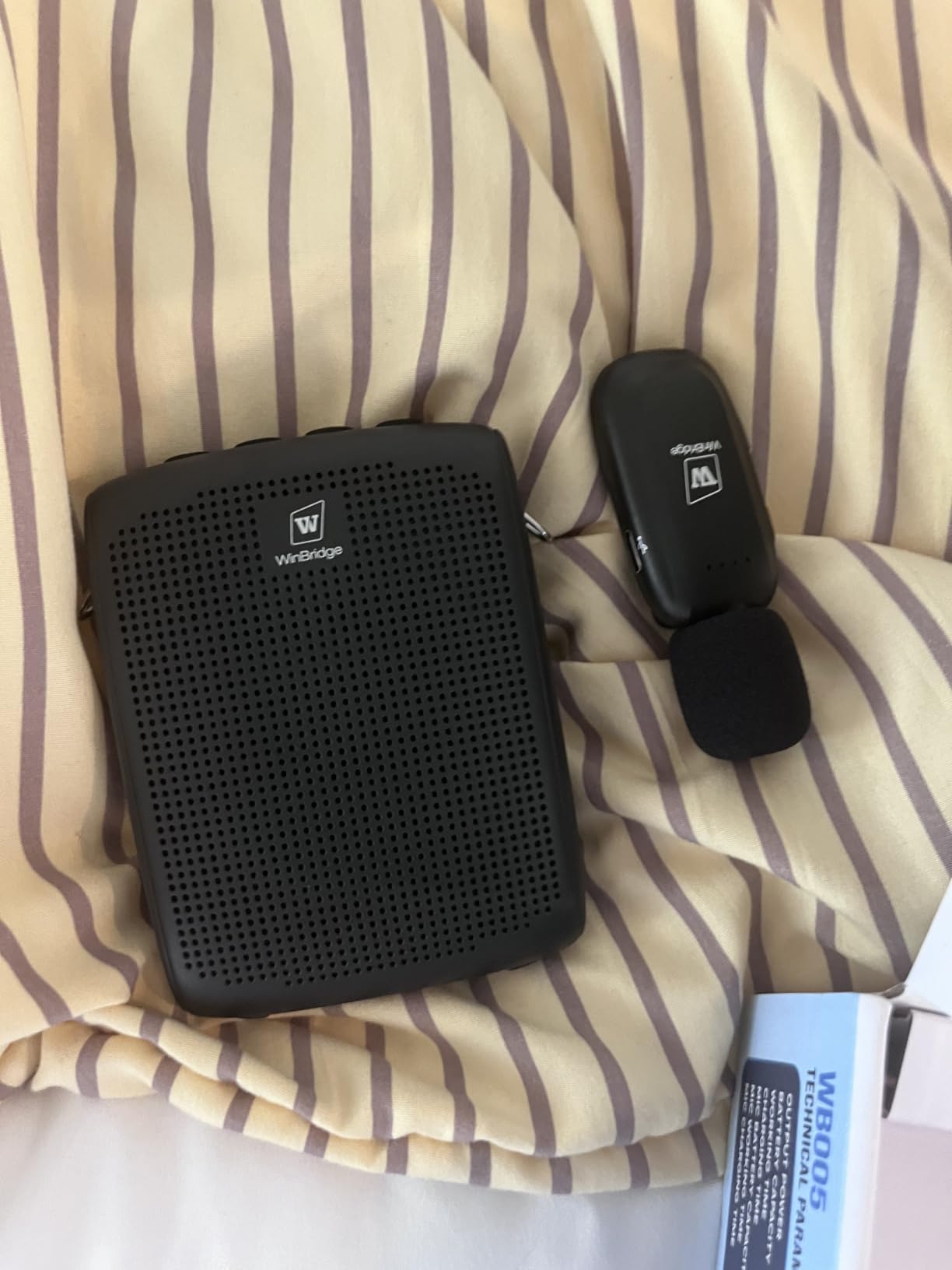 WinBridge Wireless Voice Amplifier with Clip-On Lapel Mic for Teachers | 15W Portable PA System with Bluetooth, 12H+ Battery, Auto-Pairing, Instant Mute, Ultra-Light Lavalier Microphone WB005 customer photo 2