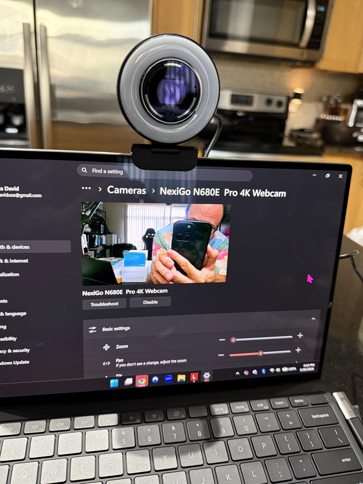 NexiGo N680E Pro 4K Webcam with Ring Light, PDAF Autofocus, 1080p 60FPS customer photo 1