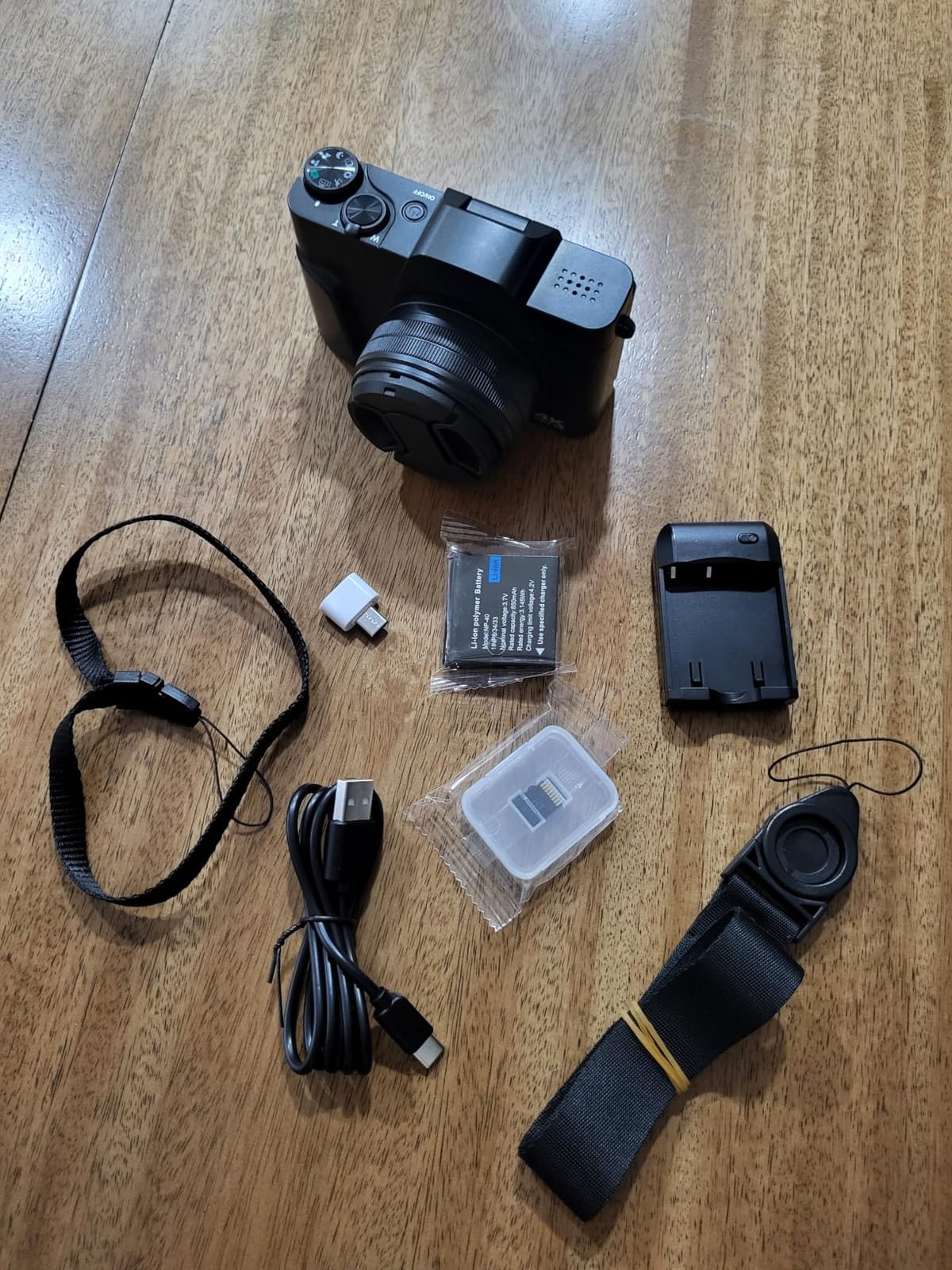 4K Digital Camera WiFi 180° Flip Screen Autofocus 64MP 16X Zoom, Black | Vlogging Camera for YouTube, Compact Travel Camera for Beginners, Anti-Shake, 32GB Card, 2 Batteries customer photo 2