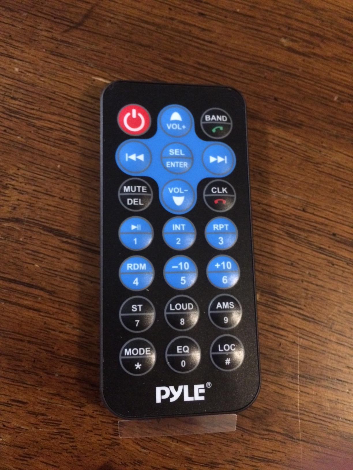 Pyle Marine Radio Stereo Receiver with Bluetooth MP3 Player - Single DIN Boat Audio System, AM/FM Tuner, USB/AUX Input, 30 Preset Stations, Hands-Free Calling, 350 W Power for Marine and Boat Use customer photo 2