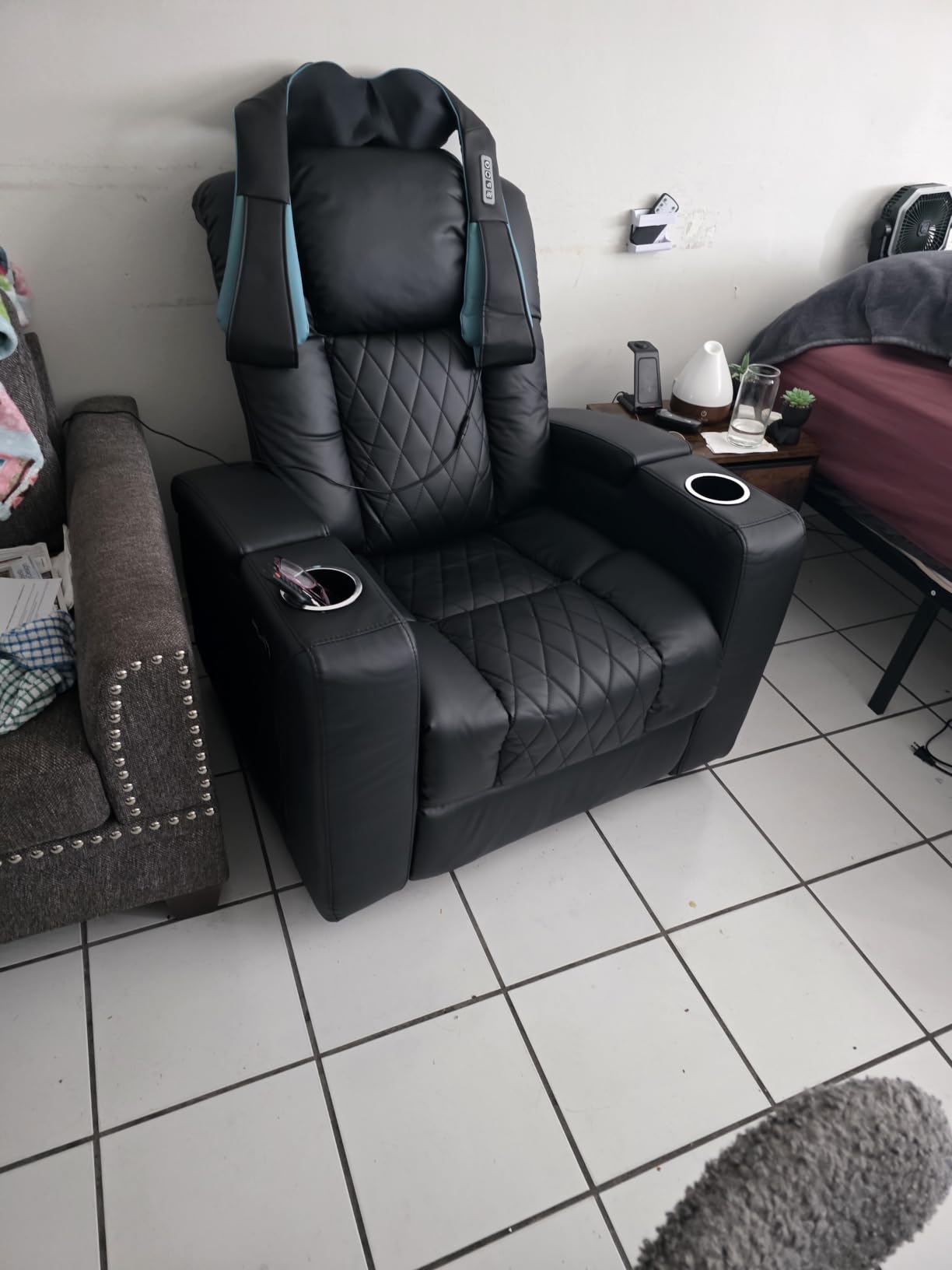 ANJ Home Theater Seating Power Recliner Set of 6 with Arm Storage, Faux Leather Recliner Sofa with LED Light, Electric Movie Reclining Chairs with USB Ports & Cup Holders for Media Living Room, Black customer photo 1