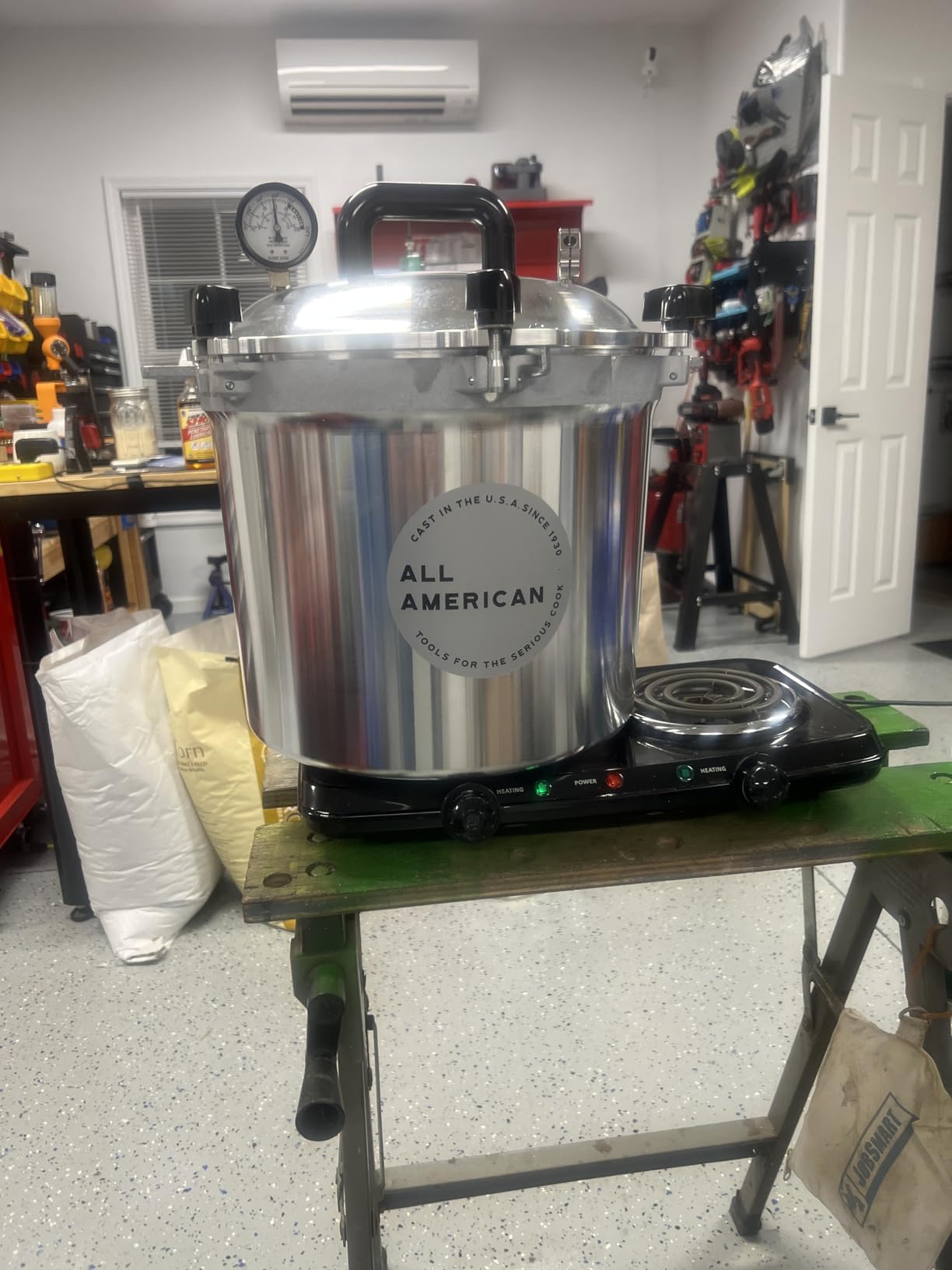 All American 1930: 41.5qt Pressure Cooker/Canner (The 941) - Exclusive Metal-to-Metal Sealing System - Easy to Open & Close - Suitable for Gas or Electric Stoves - Made in the USA customer photo 2