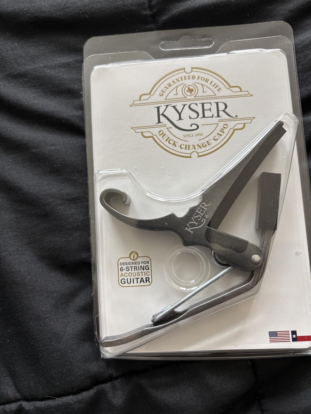 Kyser Quick-Change Guitar Capo for 6-string acoustic guitars, Black, KG6BA customer photo 2