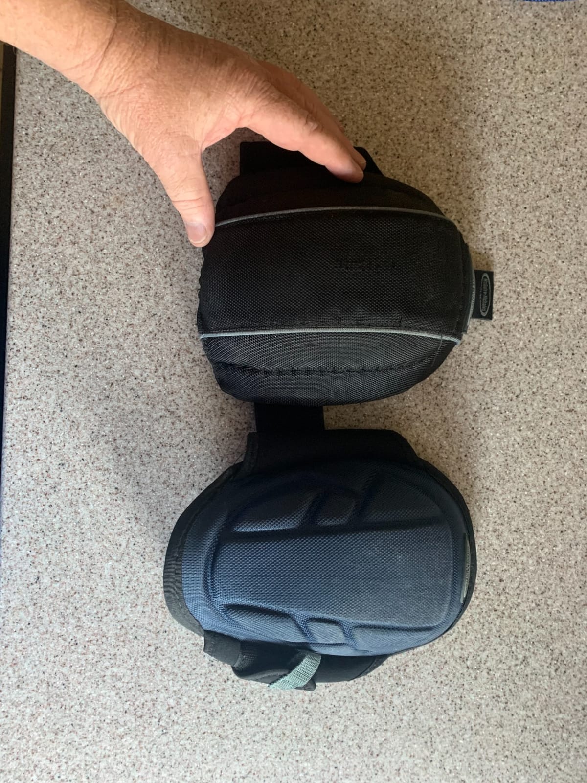 McGuire-Nicholas Gel Lite Flooring Pro Knee Pads, 1 Pair, Navy/Black customer photo 1