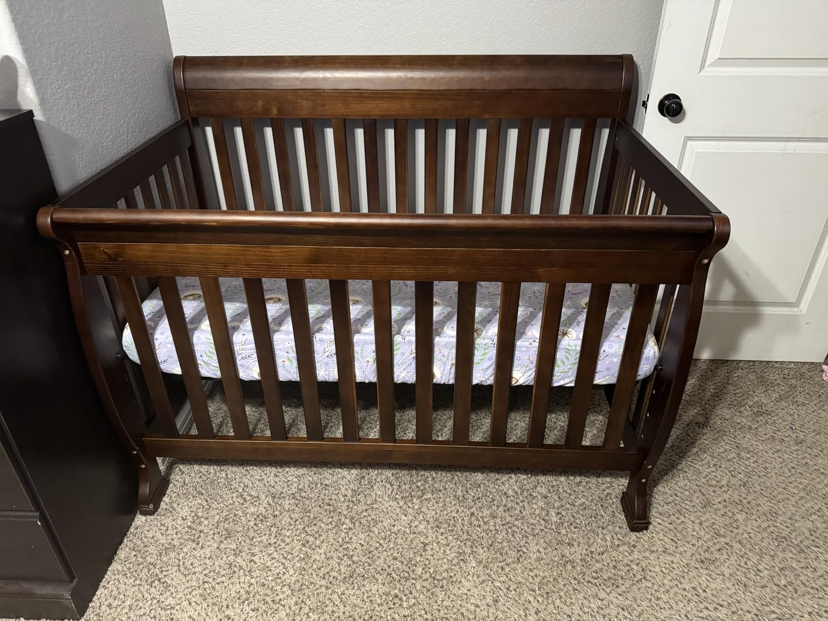 DaVinci Kalani 4-in-1 Convertible Crib in White, Greenguard Gold Certified customer photo 2