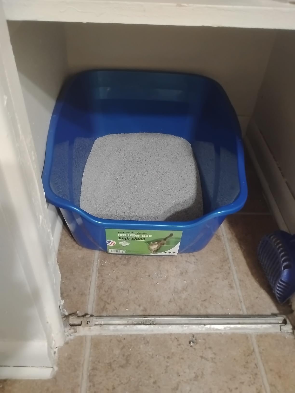Pureness Giant High Sides Cat Litter Pan, Colors may Vary. customer photo 2