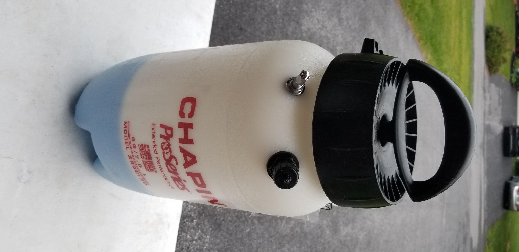 CHAPIN 26021XP ProSeries 2-Gallon Heavy-Duty Compression Sprayer customer photo 2