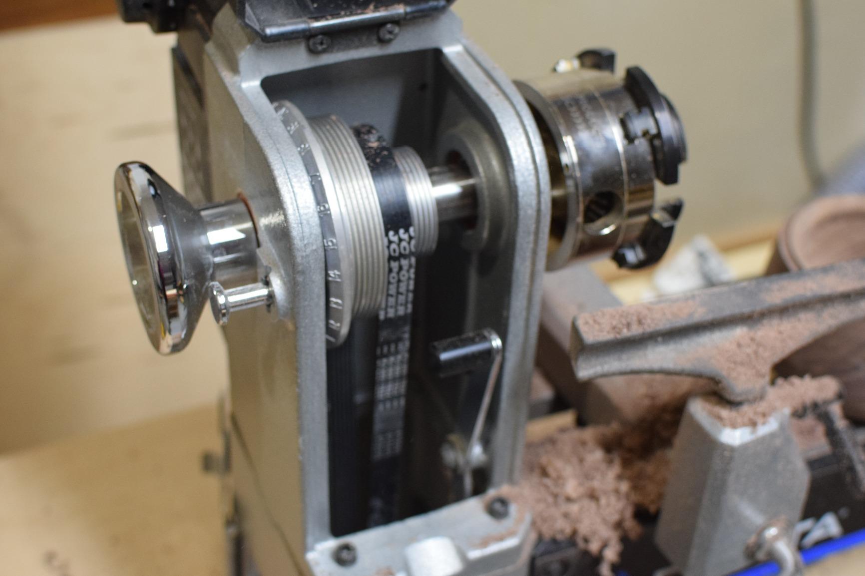 Delta Industrial 46-460 12-1/2-inch Variable-Speed MIDI Lathe, Gray customer photo 1
