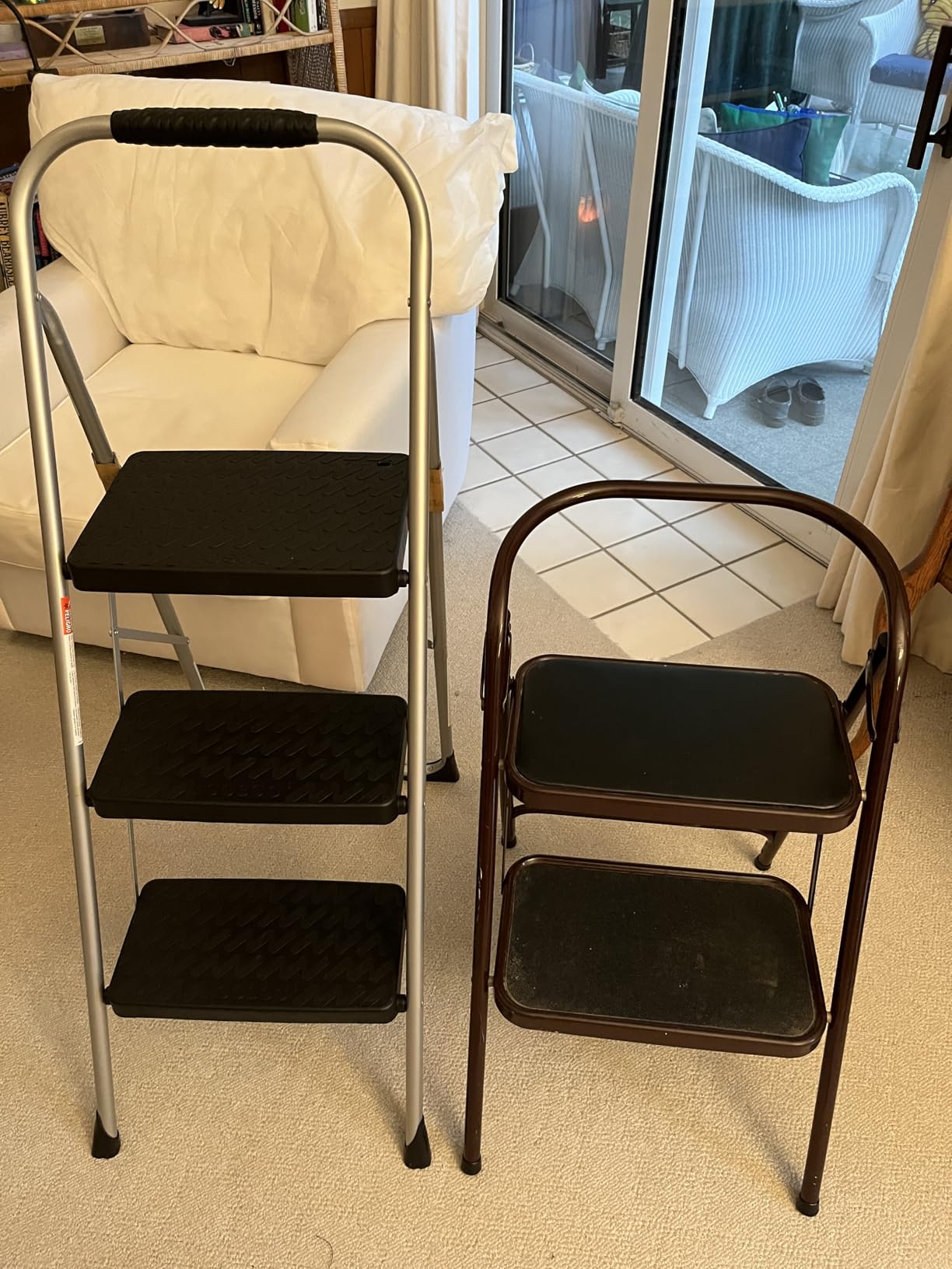 Cosco 11408PBL1E Three Step Big Step Folding Step Stool with Rubber Hand Grip, Grey customer photo 1