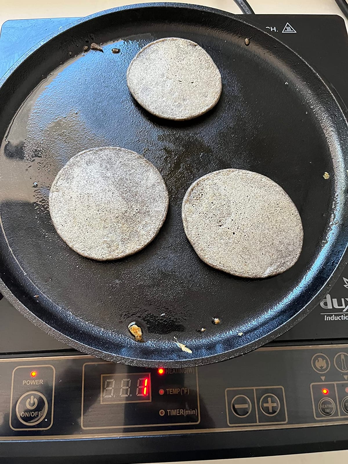 Duxtop 1800W Portable Induction Cooktop Countertop Burner, Gold 8100MC customer photo 2