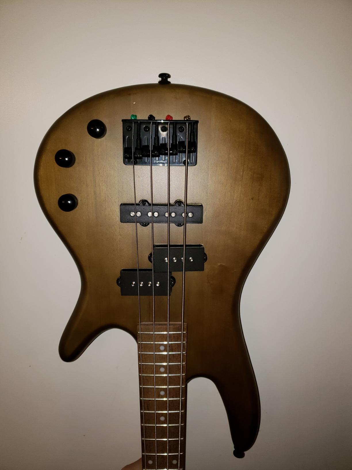 Ibanez GSRM20BKL Left Handed 4-String Short Scale, 28.6