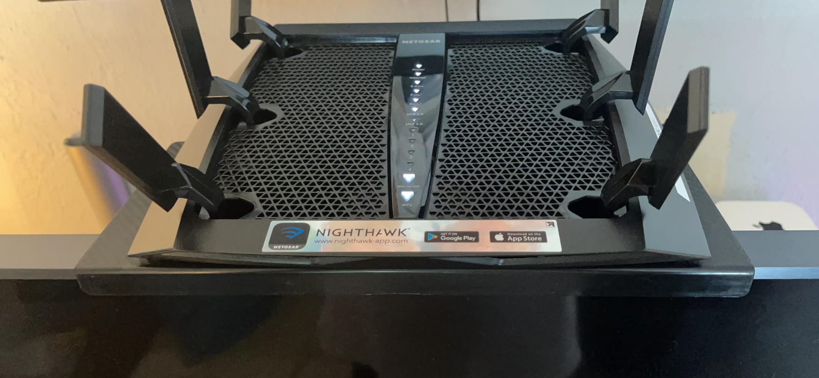 NETGEAR Nighthawk X6 Smart Wi-Fi Router (R8000) - AC3200 Tri-Band Wireless Speed (Up to 3200 Mbps) | Up to 3500 Sq Ft Coverage & 50 Devices | 4 x 1G Ethernet and 2 USB Ports | Armor Security customer photo 2