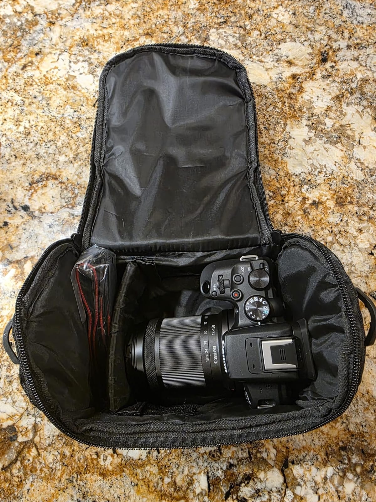 Large Padded Camera Bag with Shoulder Strap – DSLR & Mirrorless Camera Carrying Bag, Lightweight Protective Crossbody Camera Bag customer photo 2