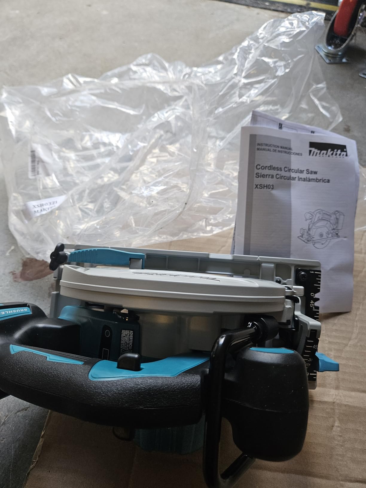 Makita XSH03Z 18V LXT® Lithium-Ion Brushless Cordless 6-1/2