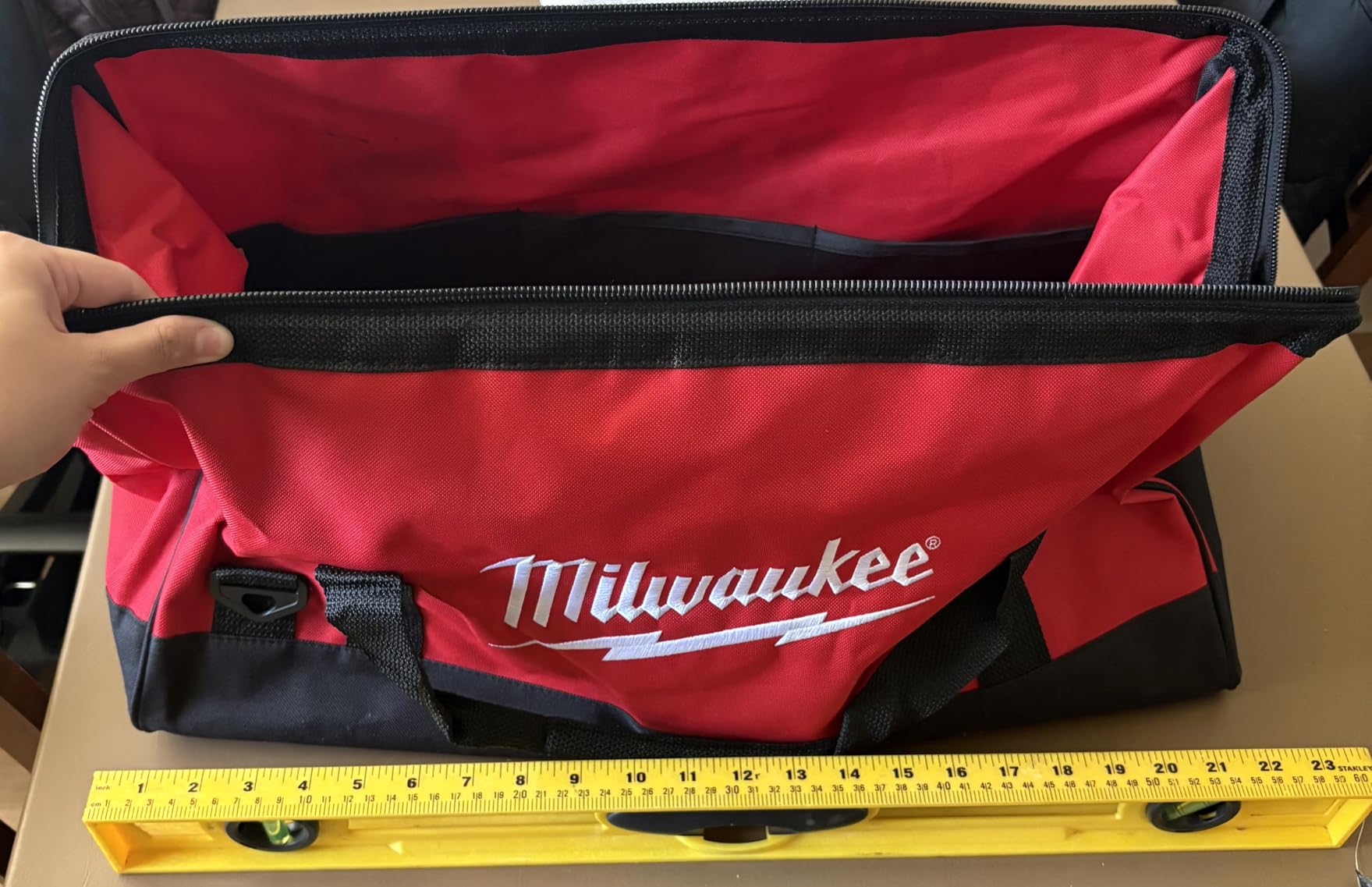 Milwaukee 902033036 23x12x12 Canvas Tool Bag W/Strap customer photo 2