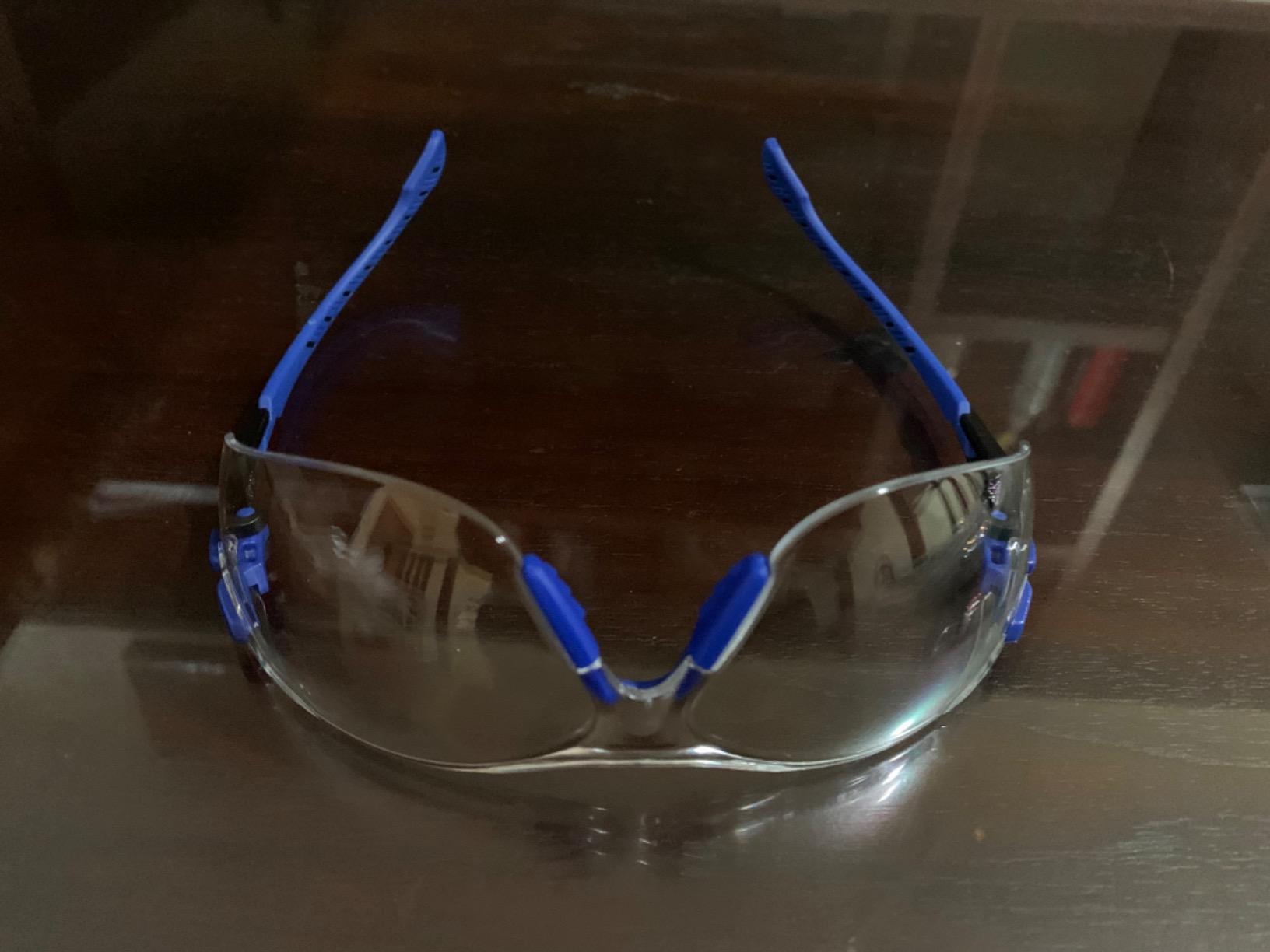 3M Safety Glasses, Solus 1000, Scotchgard Clear Lens, Blue/Black Frame customer photo 2