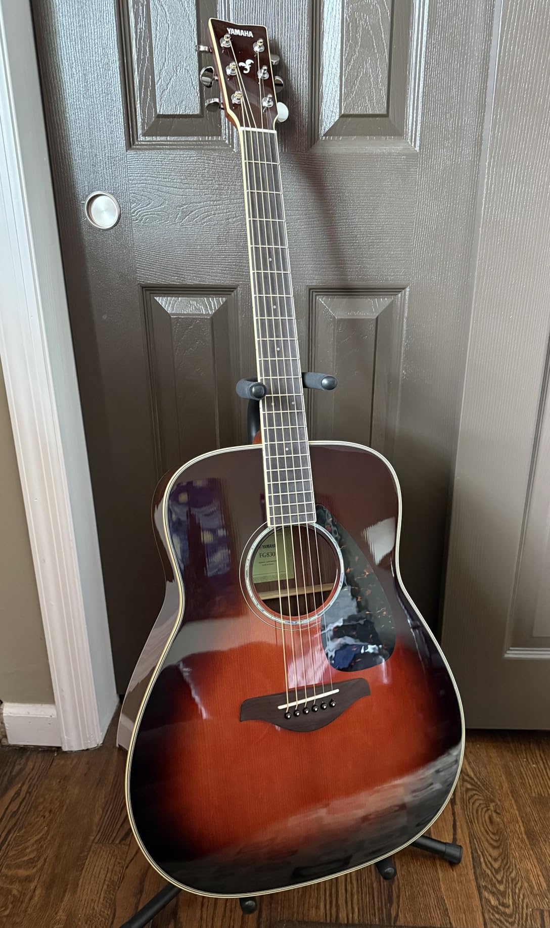Yamaha FG830 Solid Top Folk Guitar, Natural customer photo 2