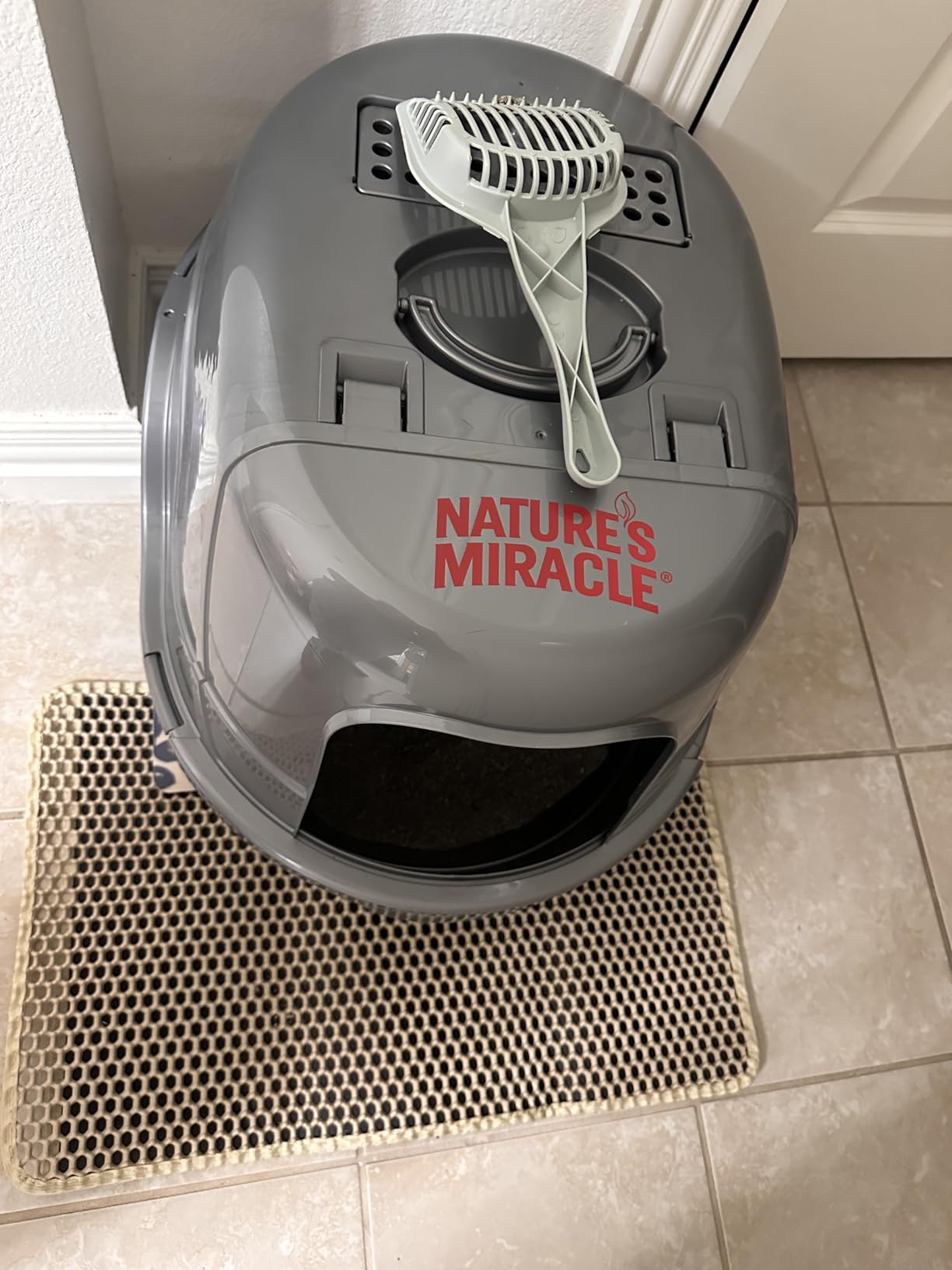 Nature's Miracle Hooded Flip Top Cat Litter Box with Charcoal Filter customer photo 2