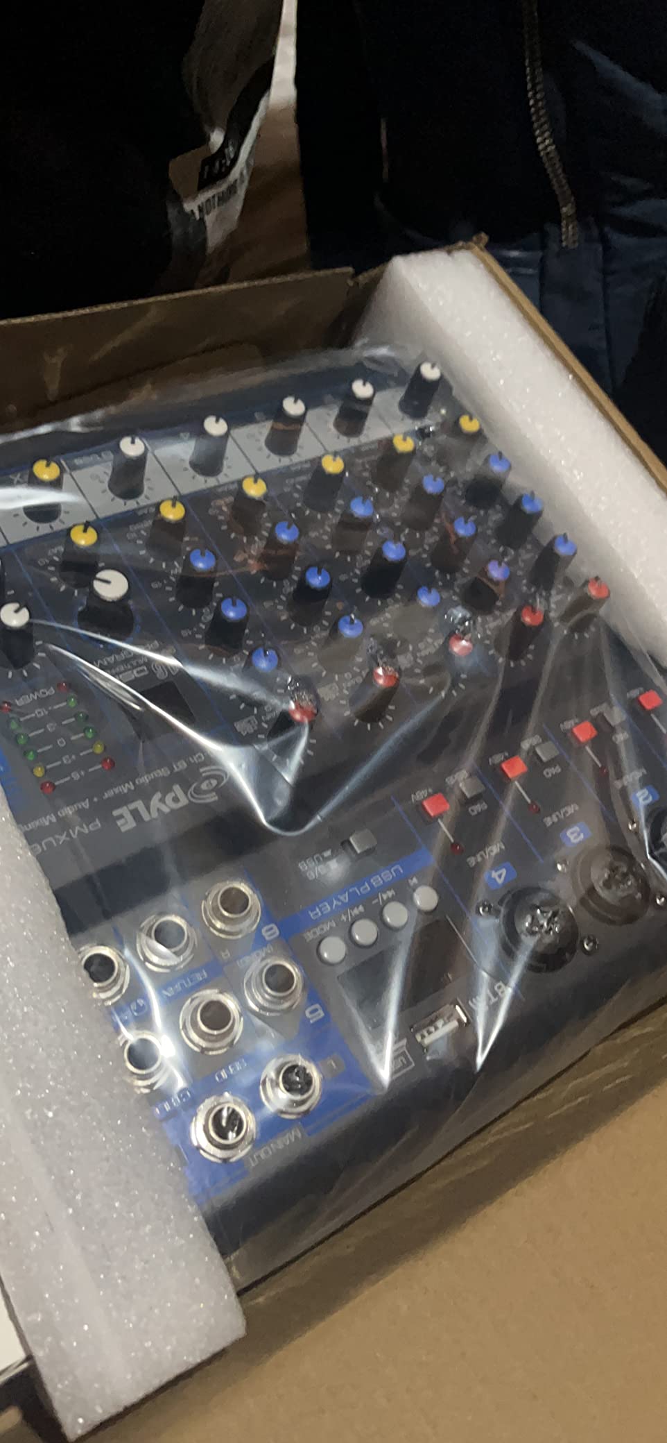 Pyle Professional 6 Channel Audio Mixer with Bluetooth - DJ Sound Board - USB Computer Input - Built-in MP3 Player - 48V Phantom Power - 3 Band EQ - 16-Bit DSP FX - Band, Studio Ready - PMXU63BT customer photo 1