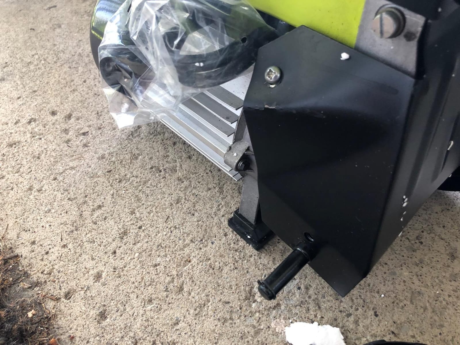 Sun Joe LJ602E 5-Ton 15 Am Electric Log Splitter w/Hydraulic Ram customer photo 2