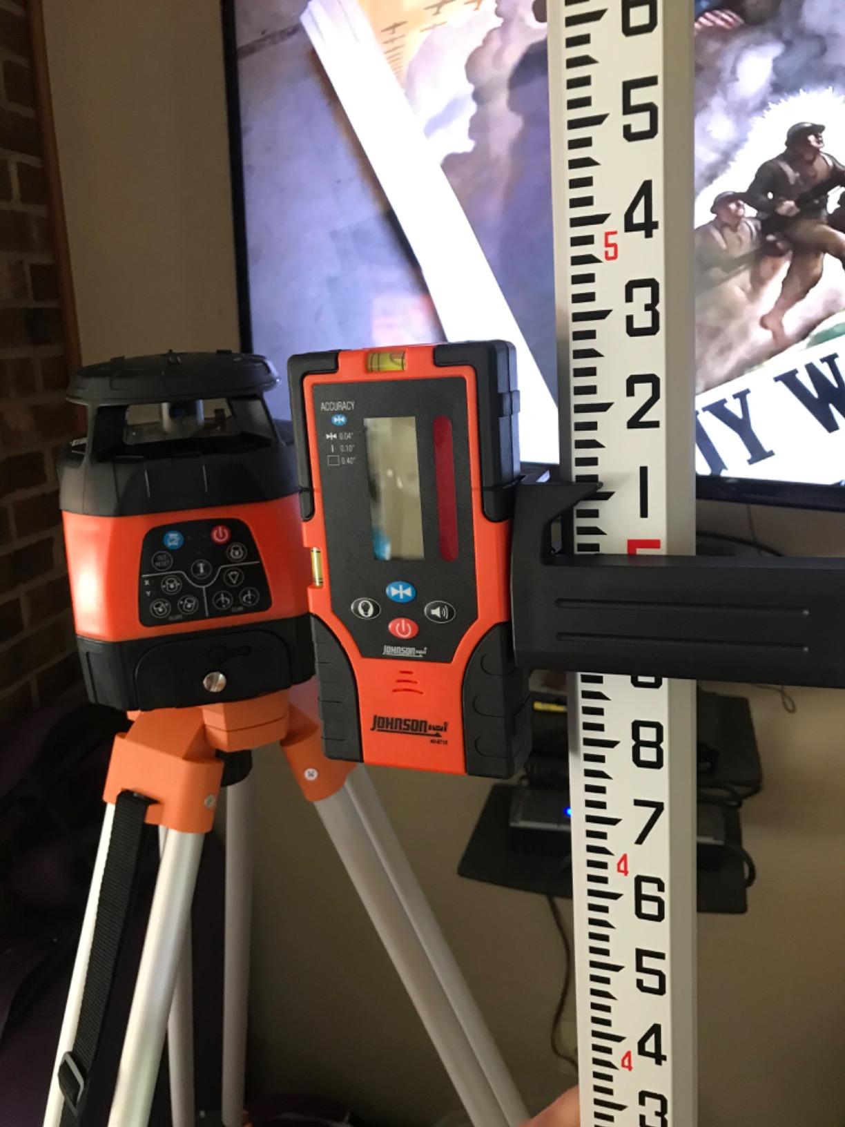 Johnson Level & Tool 99-028K Electronic Self-Leveling Dual Slope Horizontal/Vertical Rotary Laser System, Red, 1 Kit customer photo 2