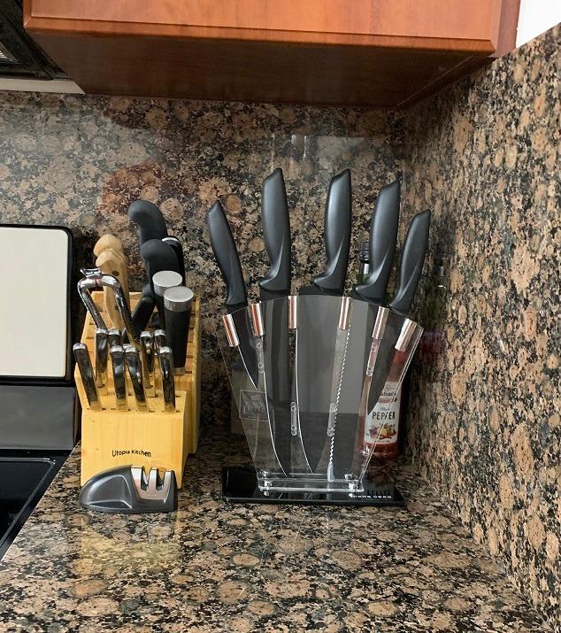 Home Hero Kitchen Knife Set - High Carbon Stainless Steel Blades & Built-In Sharpener - Ergonomic Handles & Cutlery Block Storage - Precision Cooking Prep with Chef Knife - 20 Pc, Black customer photo 2