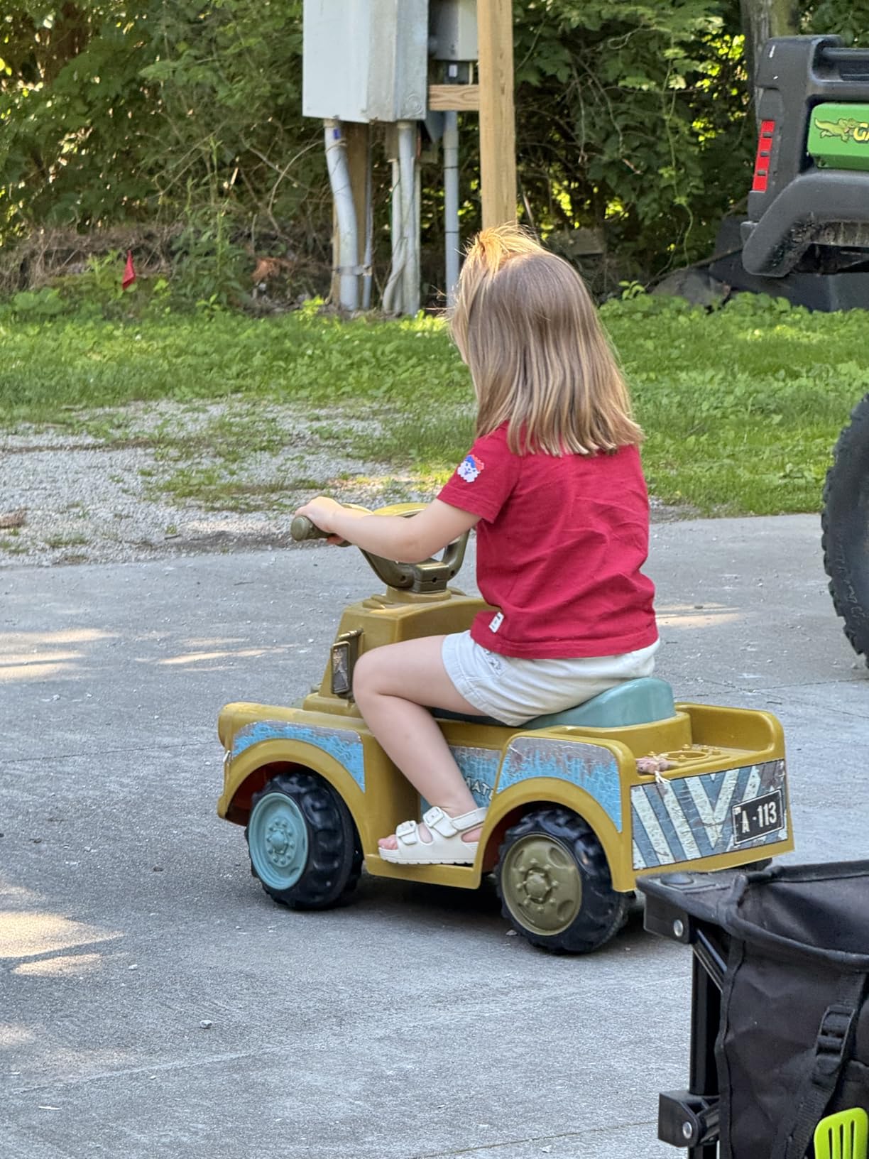 Kid Trax Toddler Disney Cars 3 Tow-Mater Electric Quad Ride-On, Kids 1.5-3 Years Old, 6 Volt Battery and Charger Included, Max Weight 45 lbs, Tow-Mater brown customer photo 2
