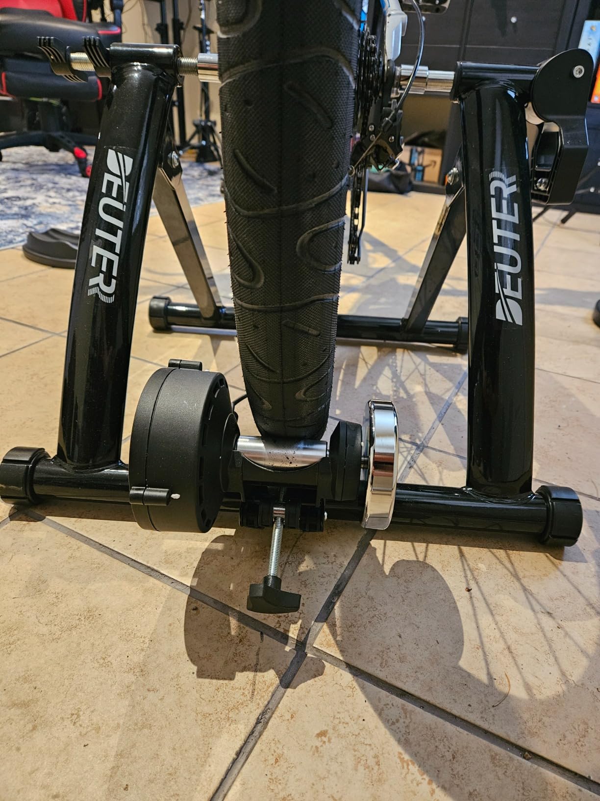 Bike Trainer, Magnetic Bicycle Stationary Stand for Indoor Exercise Riding customer photo 1