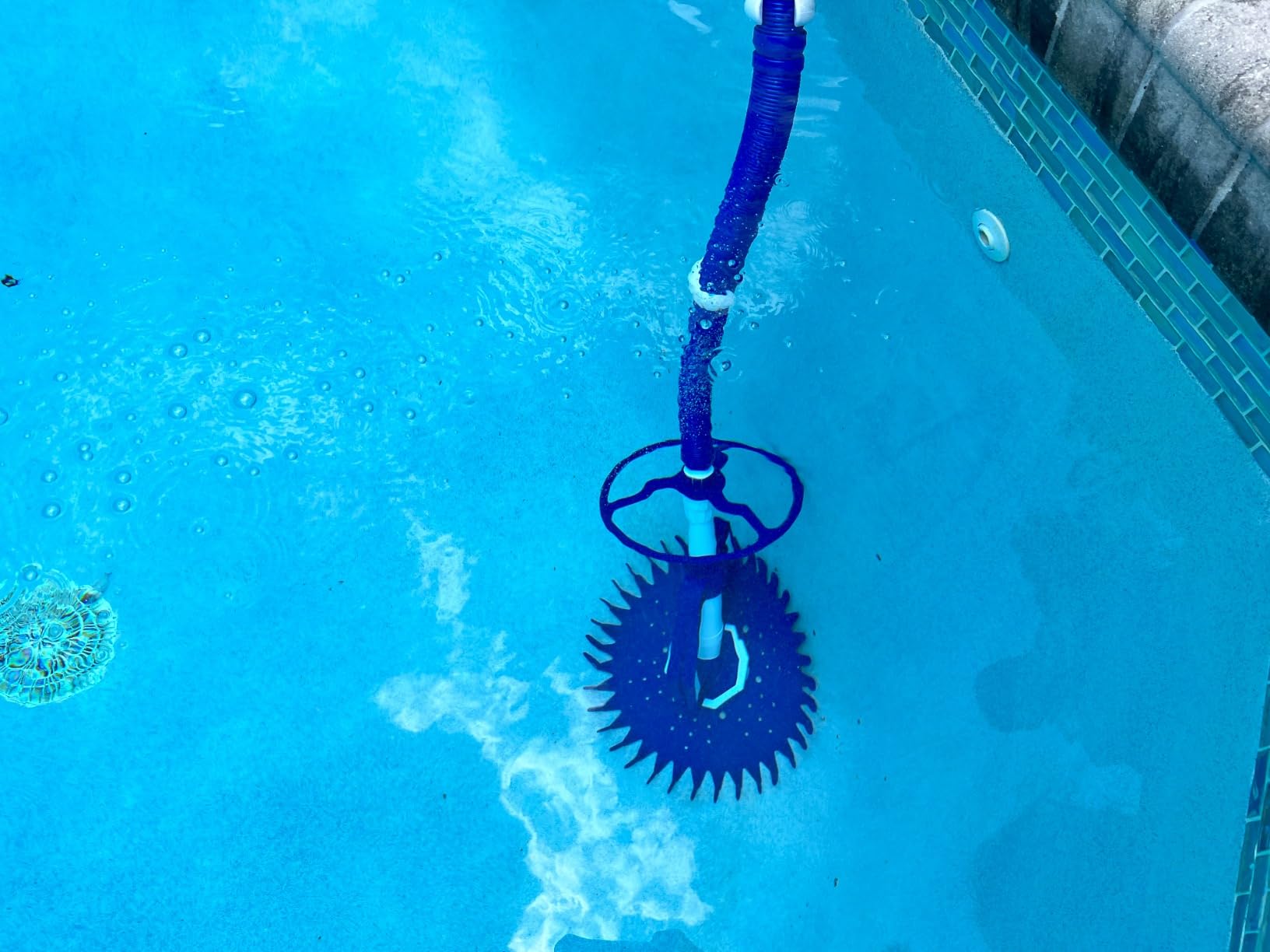 VINGLI Suction Pool Cleaner, Automatic Wall-Climbing Vacuum -Navy Blue customer photo 1