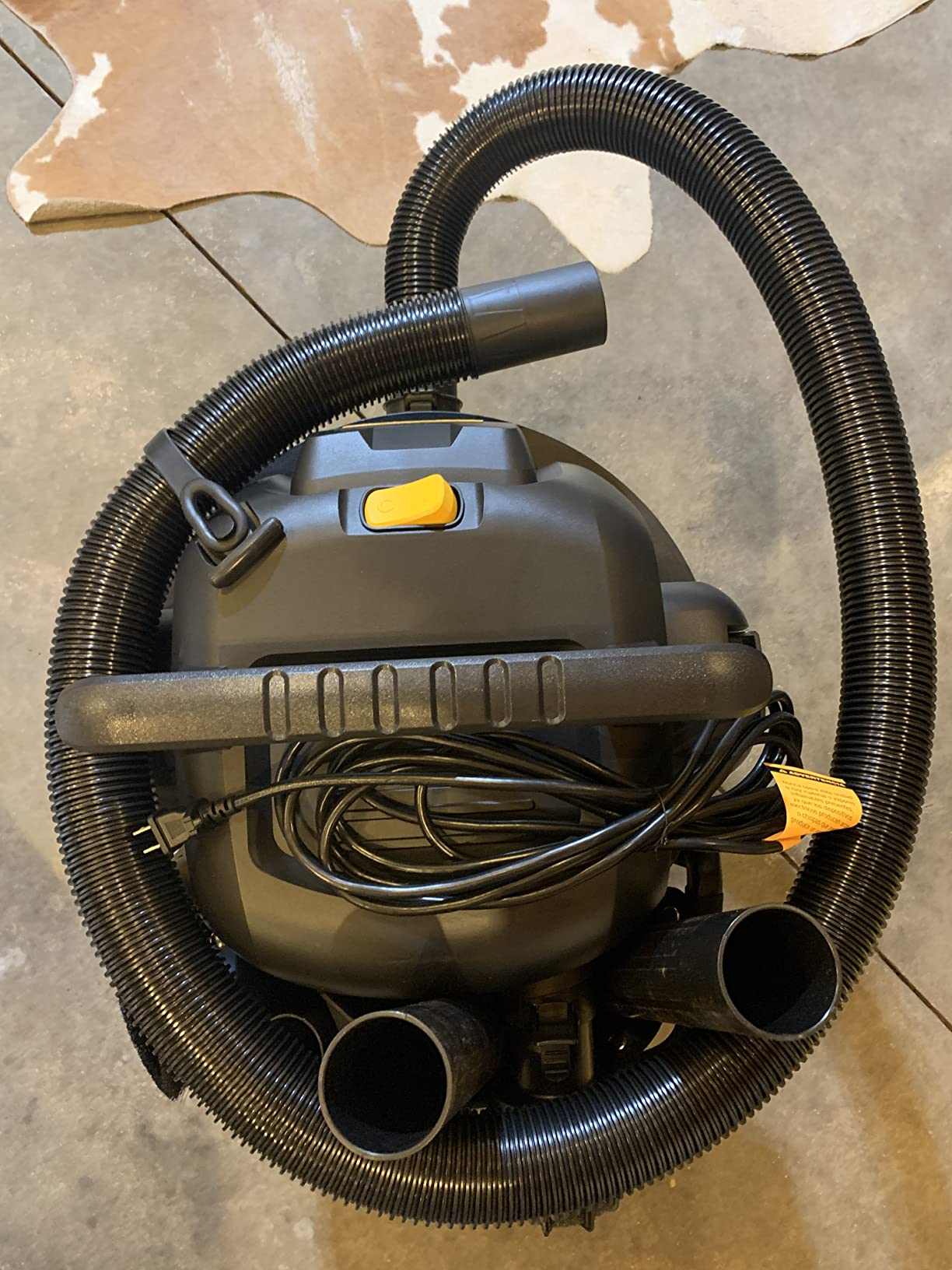 DEWALT 12 Gal. 5.5 HP Poly Wet/Dry Vacuum with Hose and Accessories DXV12P customer photo 1