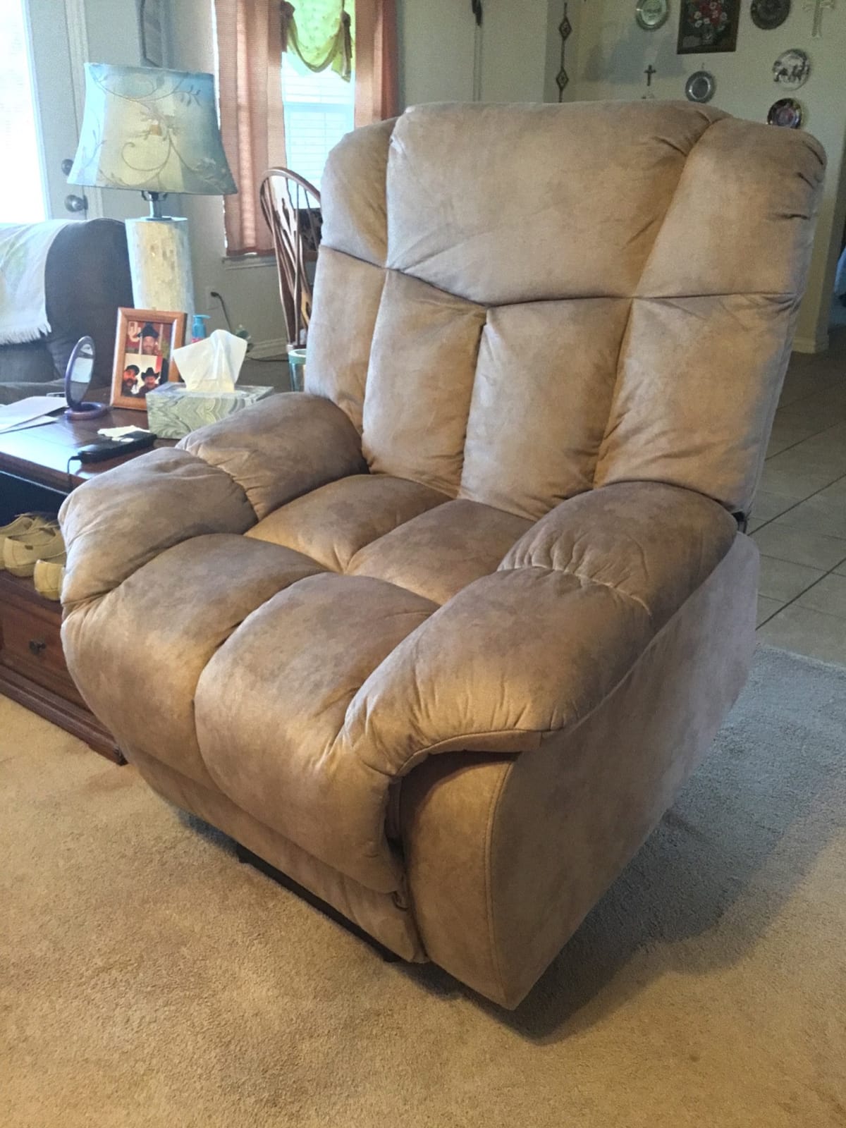 CANMOV Power Lift Electric Recliner Chair for Elderly- Heavy Duty and Safety Motion Reclining Mechanism-Antiskid Fabric Sofa for Living Room, Chocolate customer photo 1
