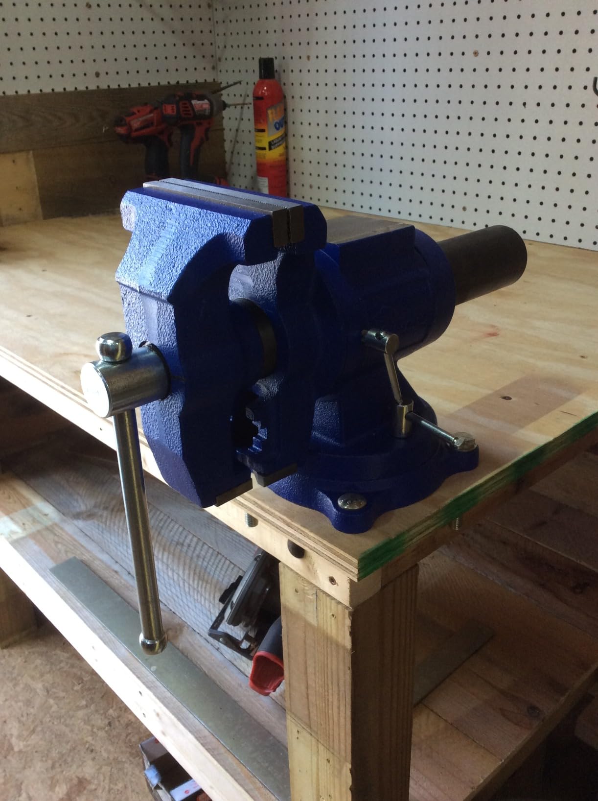 Forward DT08125A 5 Inch Heavy Duty Bench Vise with 360°Swivel Base and Head customer photo 2