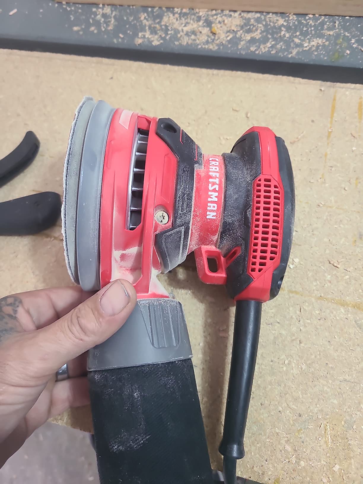 CRAFTSMAN Orbital Sander, 5 inch, 12,000 OPM, 3 Amp, Corded (CMEW231) customer photo 1