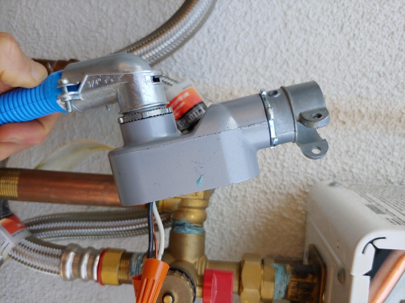 Rinnai V53DeN Natural Gas Tankless Water Heater customer photo 2