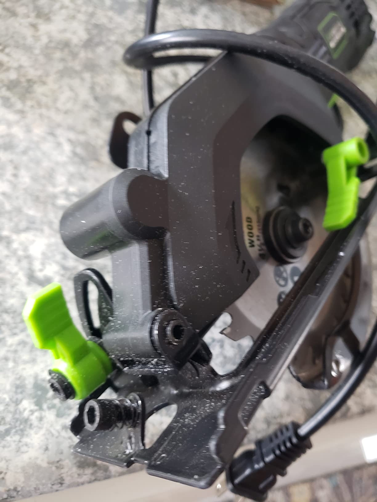 Genesis GCS445SE 4.0A 4-1/2-Inch Compact Circular Saw | 24T Carbide-Tipped Blade | 3,500 RPM | 45° Bevel | Depth Adjustment | Parallel Guide | Vacuum Adapter customer photo 1