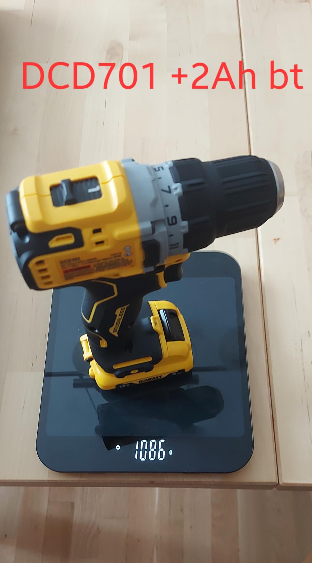 DEWALT XTREME 12V MAX* Cordless Drill Combo Kit (DCK221F2) customer photo 1