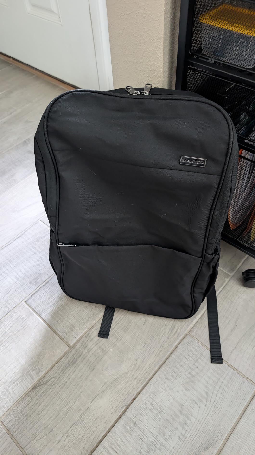 MAXTOP Deep Storage Laptop Backpack Business Anti-theft Backpacks[Water Resistant] College Computer Bookbag Fits 15 Inch Laptop Black customer photo 1
