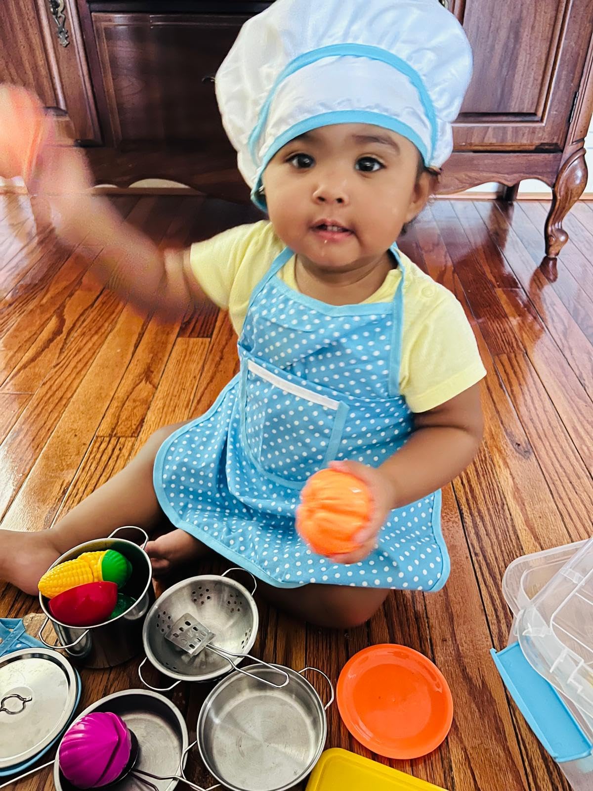 D-FantiX Play Kitchen Accessories, Kids Play Pots and Pans Playset customer photo 1