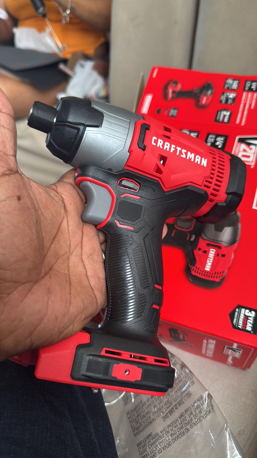 CRAFTSMAN 20V MAX Impact Driver Kit, 1/4 Inch, 2,800 RPM, LED Work light, Battery and Charger Included (CMCF800C1) customer photo 1
