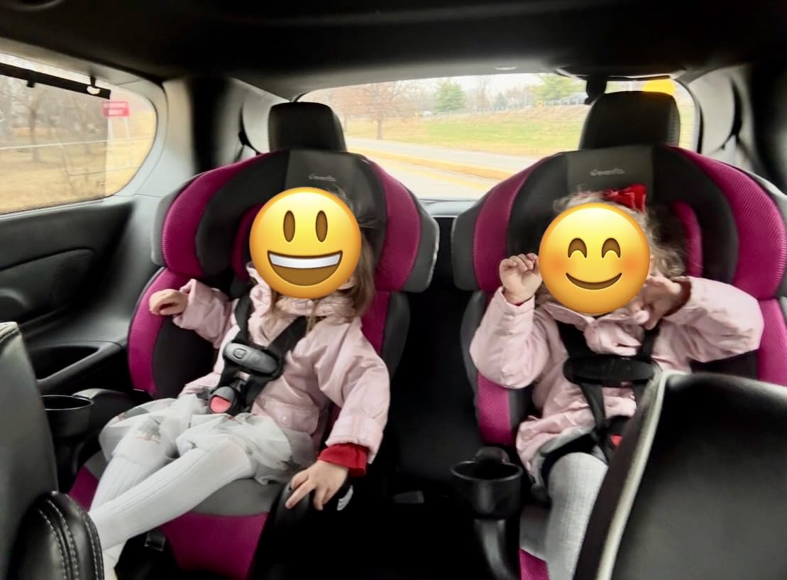 Diono Radian 3R, 3-in-1 Convertible Car Seat, Rear Facing & Forward Facing, 10 Years 1 Car Seat, Slim Fit 3 Across, Blue Sky customer photo 2