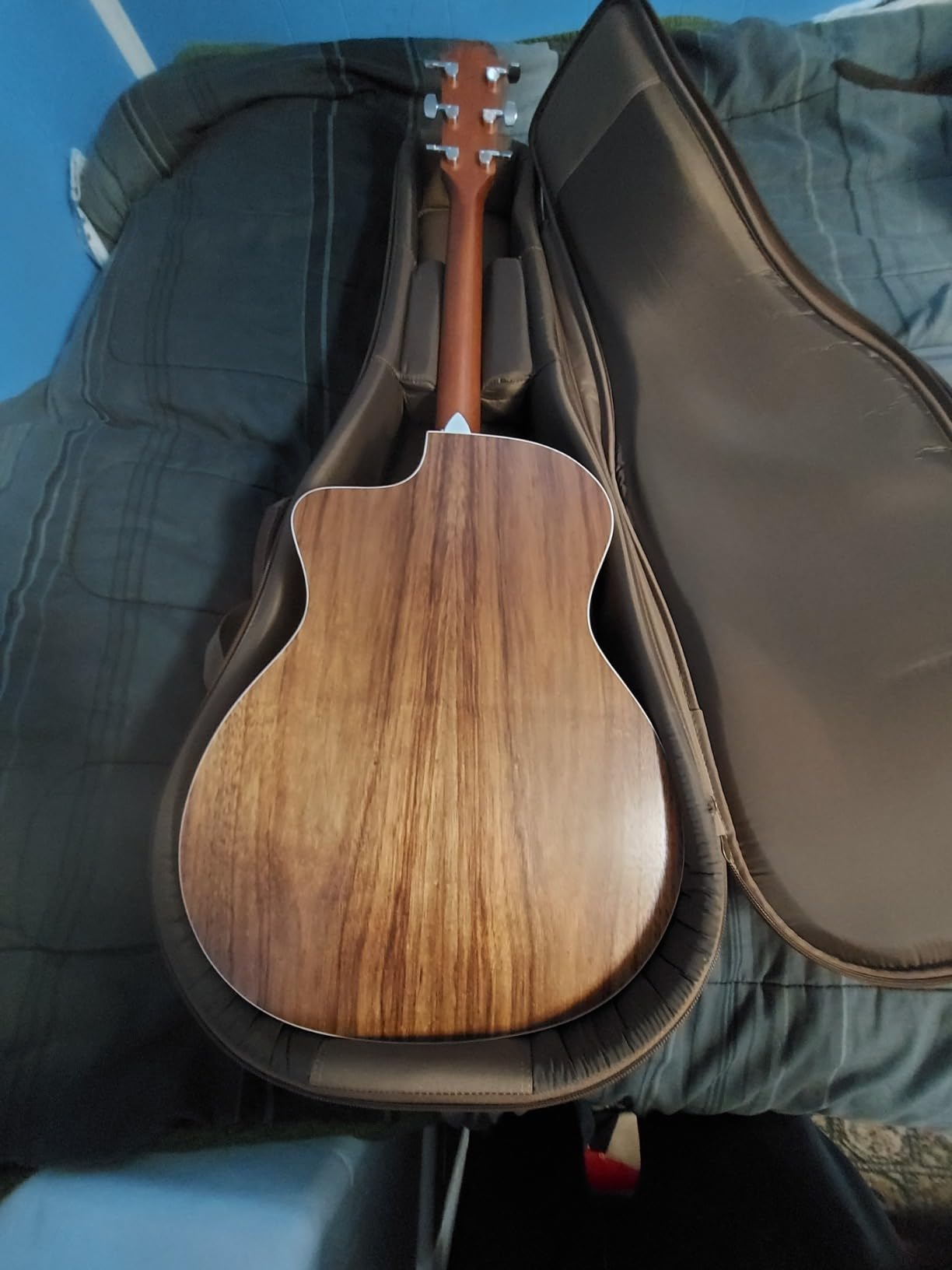 Taylor 214ce-K Acoustic-electric Guitar - Natural customer photo 2