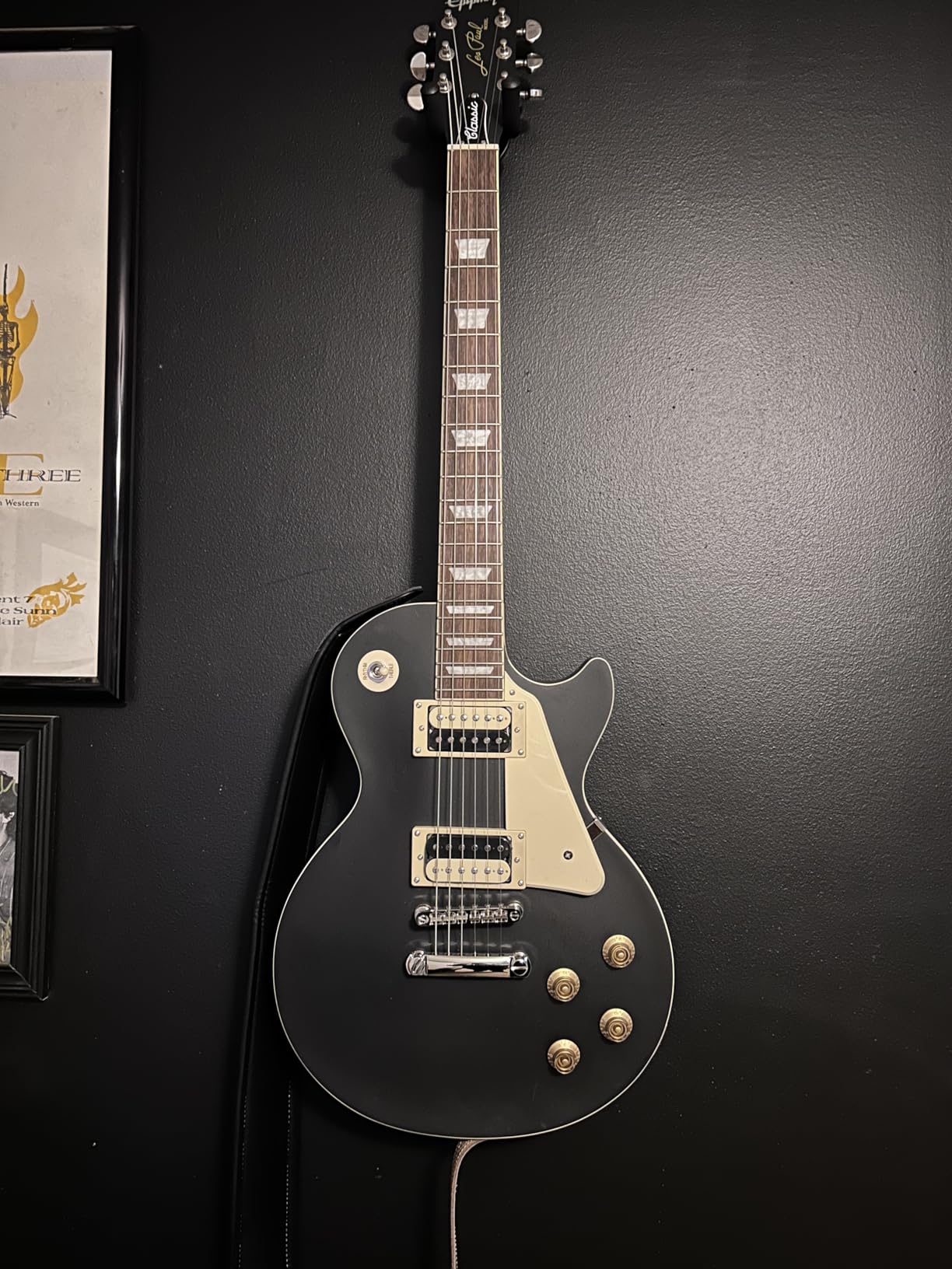 Epiphone Les Paul Classic, Worn Purple Burst customer photo 1