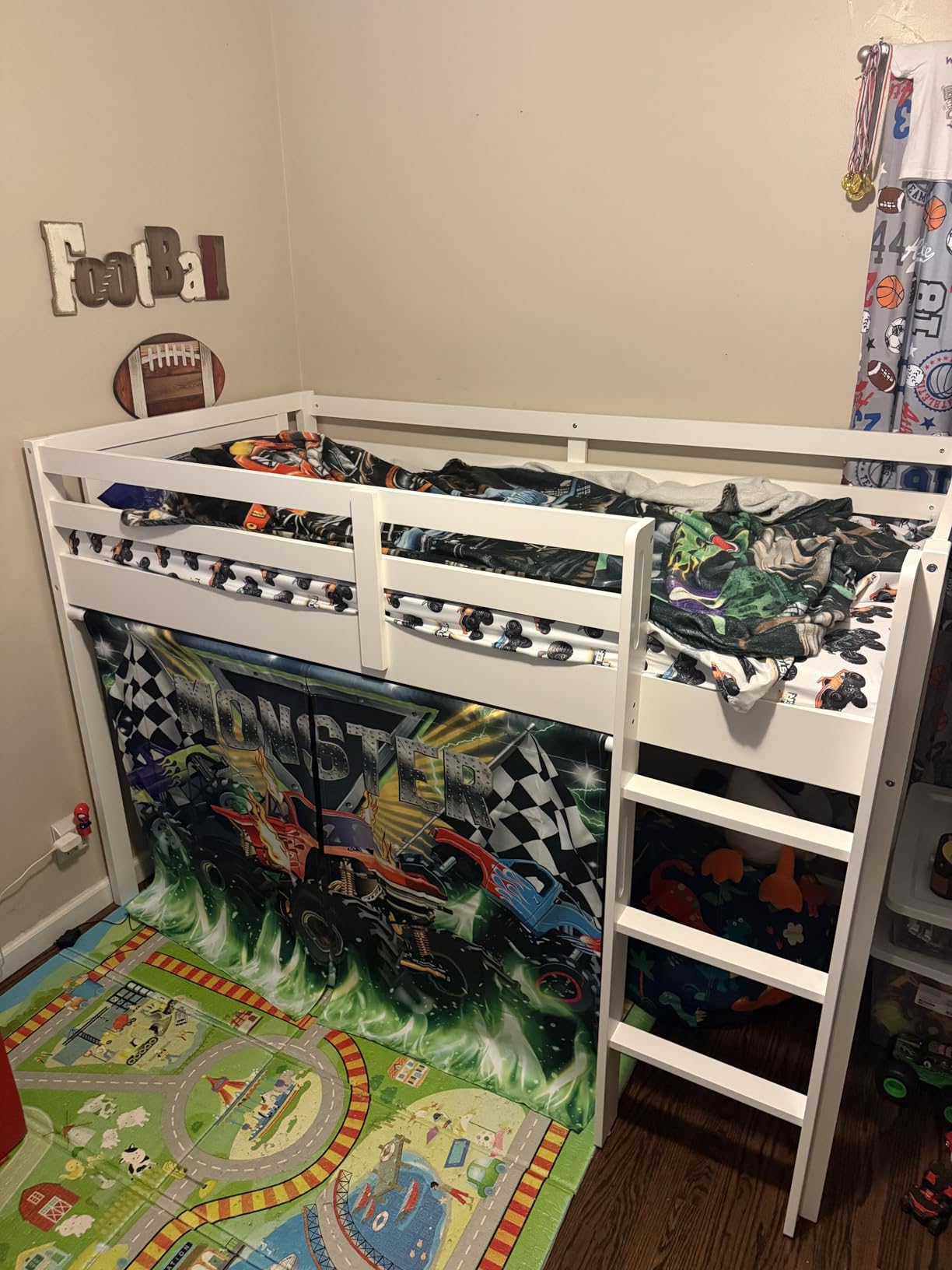 Delta Children Twin Loft Bed with Guardrail and Ladder (Coordinates with Loft Bed Tents Sold Separately), White customer photo 2