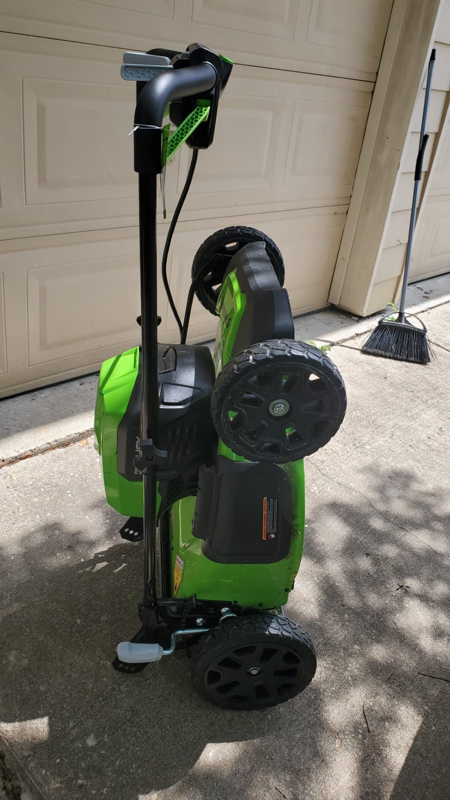 Greenworks 48V (24V x 2) 21in Self-Propelled Lawn Mower, Battery Kit customer photo 2